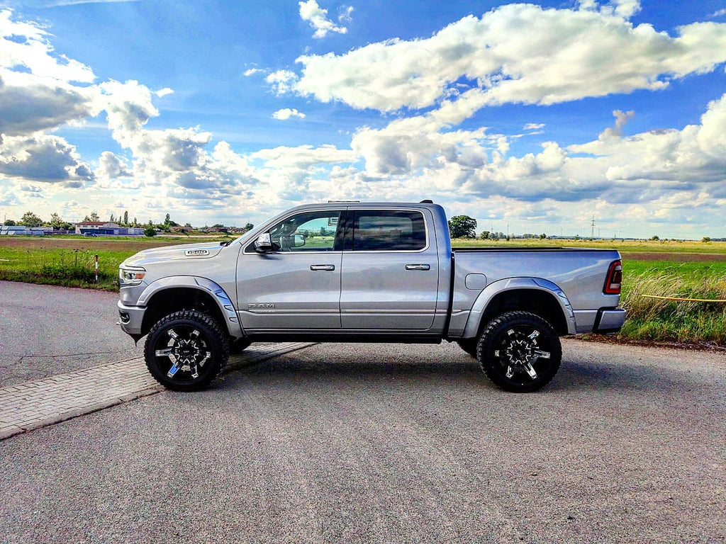 RAM 1500 (Gen5) 5 Zoll Fahrwerk / Höherlegung mit JRZ Gasdruckdämpfer