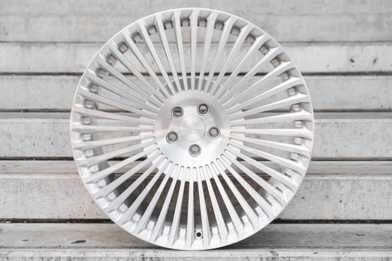 LC F29  20Zoll 5x112