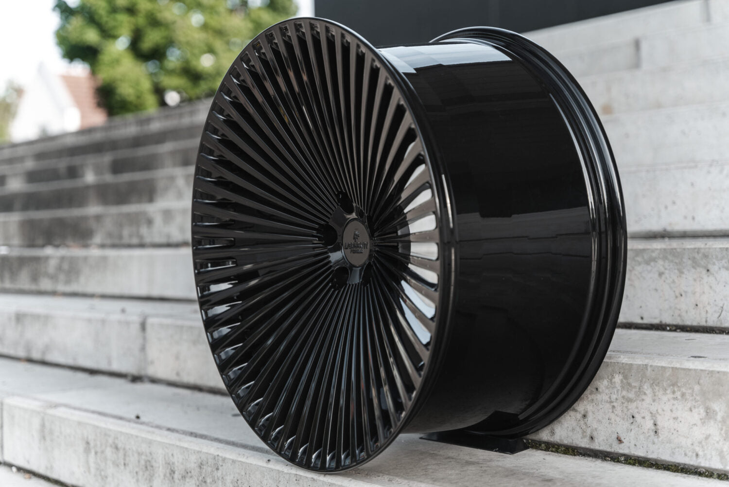 LC F37  22Zoll 5x130