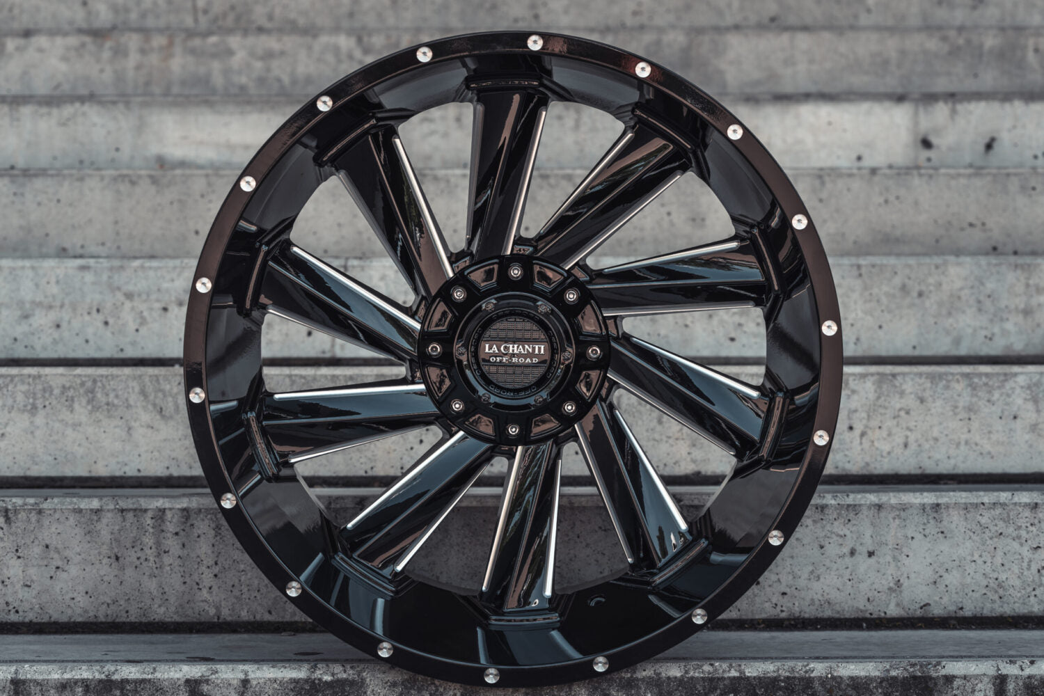 LC–OF10  6x139,7 20 Zoll