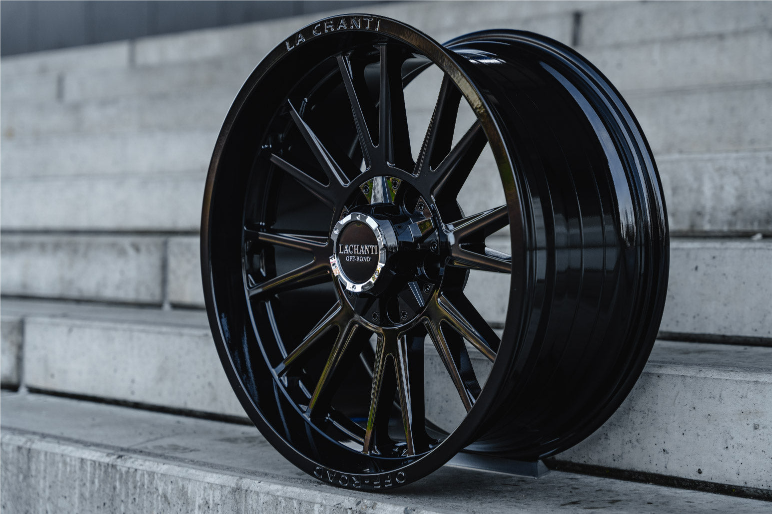 LC–OF18 6x139,7  20Zoll
