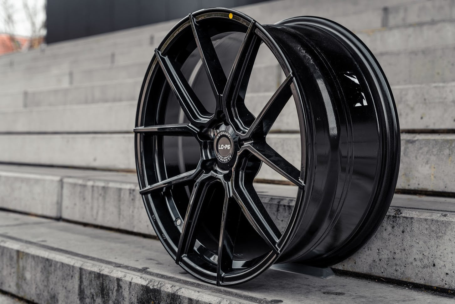 LC–P6 19Zoll 5x120