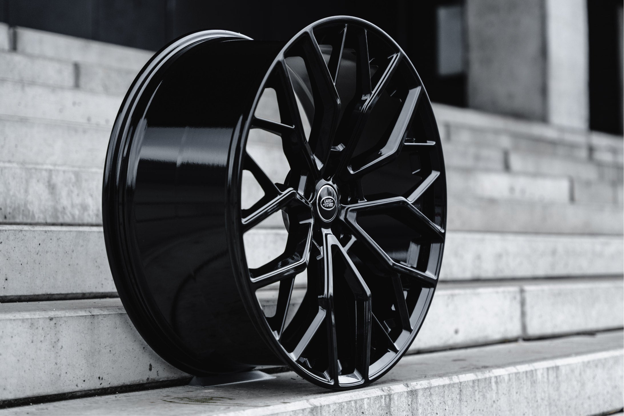 LC–P15 23Zoll 5x120
